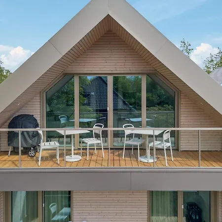 2 Bedroom Gorgeous In Tossens Апартаменты