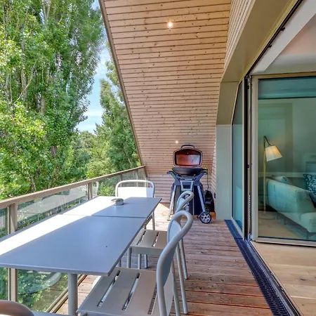2 Bedroom Gorgeous In Tossens *