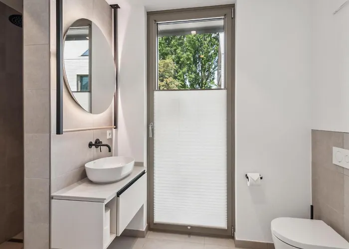 2 Bedroom Gorgeous In Tossens