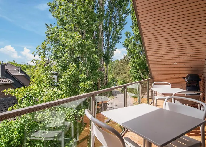 2 Bedroom Gorgeous In Apartman Tossens